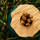 Biourne Bl&uuml;te der Erinnerung Gr&uuml;n mit geschnitzter Bl&uuml;te Eiche